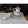 Image 1 : Porcelain Wash Basin + Jug & Chamber Pot 