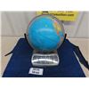 Image 1 : Oregon Scientific Table Globe 10" Wide