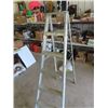 Image 2 : Aluminum 6' Ladder