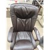 Image 2 : Executor Office Chair