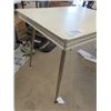 Image 2 : Vintage White Top Arborite Kitchen Table with 4 Corner Legs 