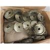 Image 2 : 2.3 of Box of 1/4" Coil Air Nails