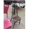 Image 3 : 2 Old Painted Chairs