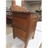 Image 8 : Primitive Small Wash Stand 44'' x 17'' x 15''