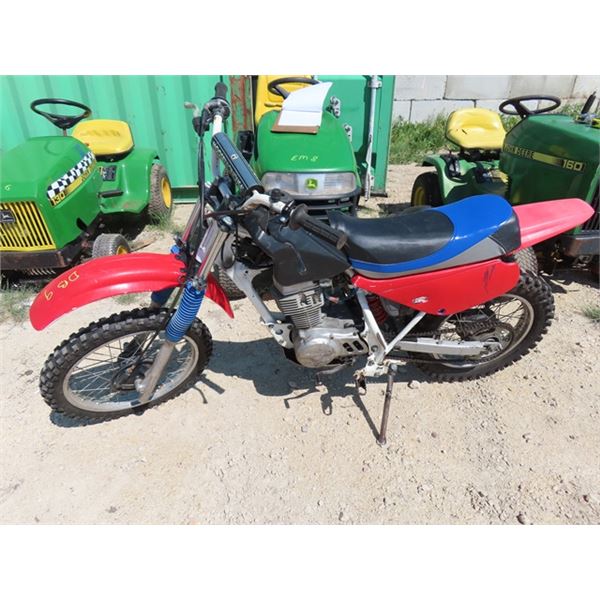 1994 Honda CR80 Dirt Bike Serial # JH2HE0124R1C400348 - Runs