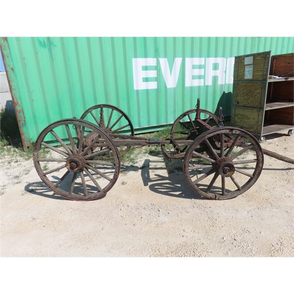 4 Wheel Horse Drawn Wagon / Outdoor Yard Art 