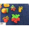 Image 5 : Assorted Plaster Fruit Wall Hangers - 14 pcs Total