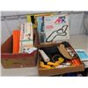 Image 1 : AFX Racing Track with Cars, Hot Wheels, Drag Race Track