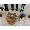 Image 5 : Tribal Carvings Up To 19" - Mexican Goebel + Mexican Figurines - 