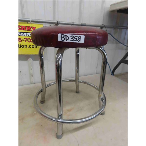 Small Chrome Stool with Vinyl Seat 14" x 19" 