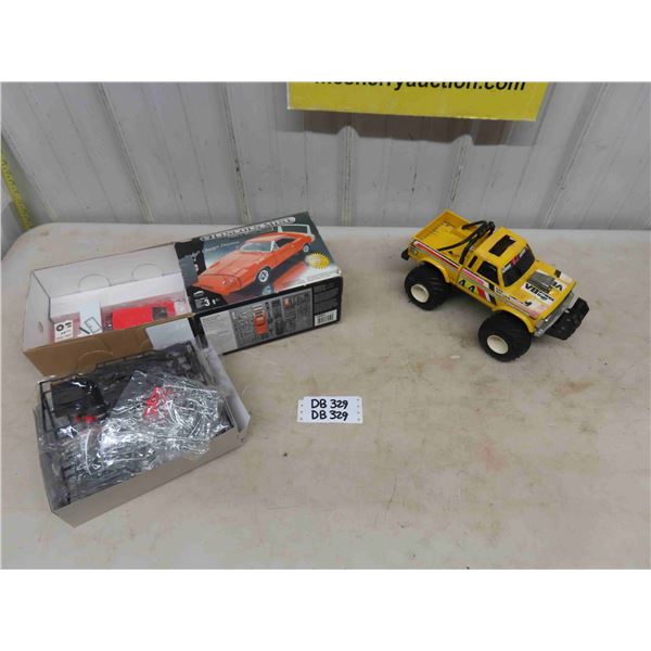 Radio Shack Battery Operated 4x4 Truck Lincoln Mint Dodge Charger Daytona