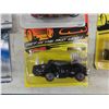Image 8 : 25 Assorted Matchbox + Hot Wheels Die Cast Cars - New in Package