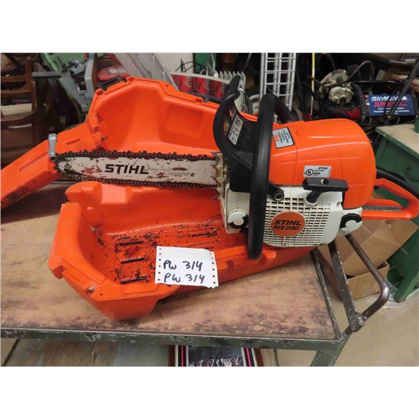 Stihl Model MS290 Chainsaw with Case - Works, Good Compression 