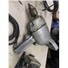 Image 2 : 4 Electric Hand Tools ; 1/2" Drill, 3/8" Drill, Sander, Jig Saw