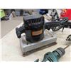 Image 5 : 4 Electric Hand Tools ; 1/2" Drill, 3/8" Drill, Sander, Jig Saw