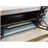 Image 3 : Panasonic Microwave, Hamilton Beach Toaster Oven