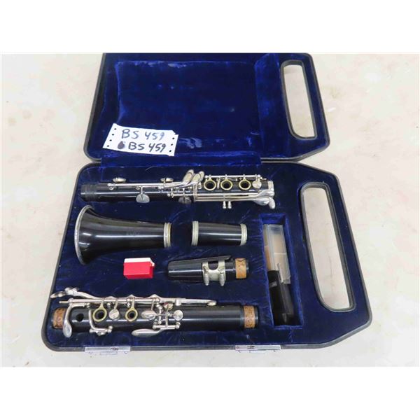 Yamaha Clarinet with Case