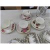 Image 3 : Assorted Cups + Saucers - 25th Anniversary Royal Albert, Royal Windsor Tea Pot
