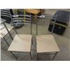 Image 4 : Glass Top Metal Framed Table 27.5" x 30"x43.5" with 4 Chairs