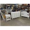 Image 1 : Davelvyville 3pc Bedroom Set ; Dresser 17" x 30.5" x 46" with Mirror 30" x 42",