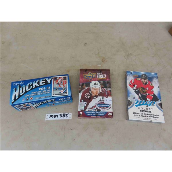 21-22 MVP Hockey Sealed Box, Upper Deck 20-21 Extended Series Marroon, 