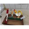 Image 1 : Wooden Wind Chicken Eating Corn