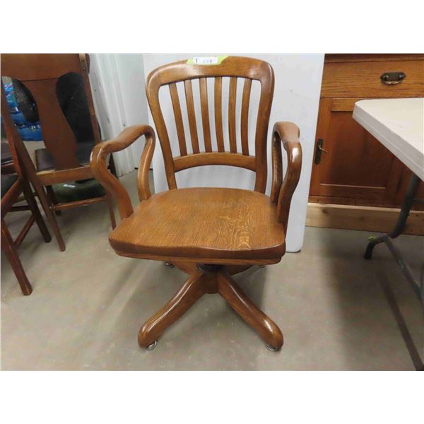 Vintage Antique Mission Oak Executive Office Chair.  Refinished and would look 