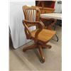 Image 2 : Vintage Antique Mission Oak Executive Office Chair.  Refinished and would look 