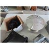 Image 3 : Pair of 8'' x 8'' Universal Access Doors, Dryer Lint Trap, Fan