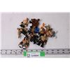 Image 1 : Bag of Mini WWE Wrestling Figurines