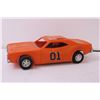 Image 3 : Plastic General Lee Car