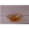 Image 2 : Peach Glass Iris and Herringbone Bowl