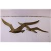 Image 2 : 3 piece gold colored bird wall decor