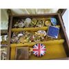 Image 5 : Jewelry Box w/Costume Jewelry