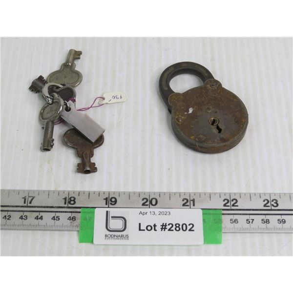 Strong Lever Padlock (no key) - Vintage Keys