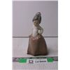 Image 1 : Lladro Woman Figurine