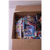 Image 2 : Box of Assorted NHL Hockey Trading Cards