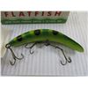 Image 2 : Flatfish Lure w/ Original Box (4" Long)