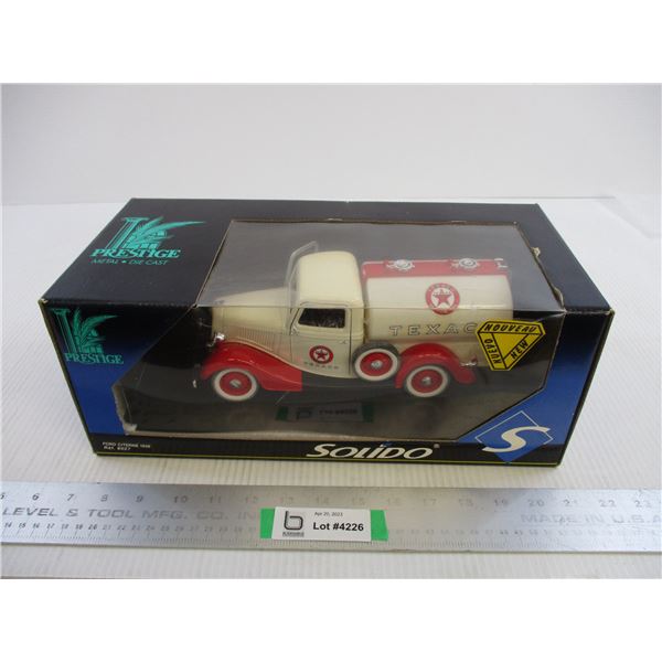 Solido Prestige 1936 Ford Citerne Texaco Tanker Die Cast