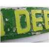 Image 4 : John Deere Emblem (21" Long Lead?)