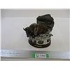 Image 1 : Purple Mountain Majesty Bison Collection Figure (8" Tall)