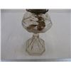 Image 2 : Clear Oil Lamp w/ Chimney