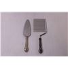 Image 2 : Sterling Silver Cake Breaker and Server