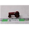 Image 1 : McCormick International B-250 Matchbox Toy Tractor