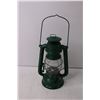 Image 4 : Vintage Oil Lantern