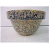 Image 2 : Roseville Spongeware Mixing Bowl