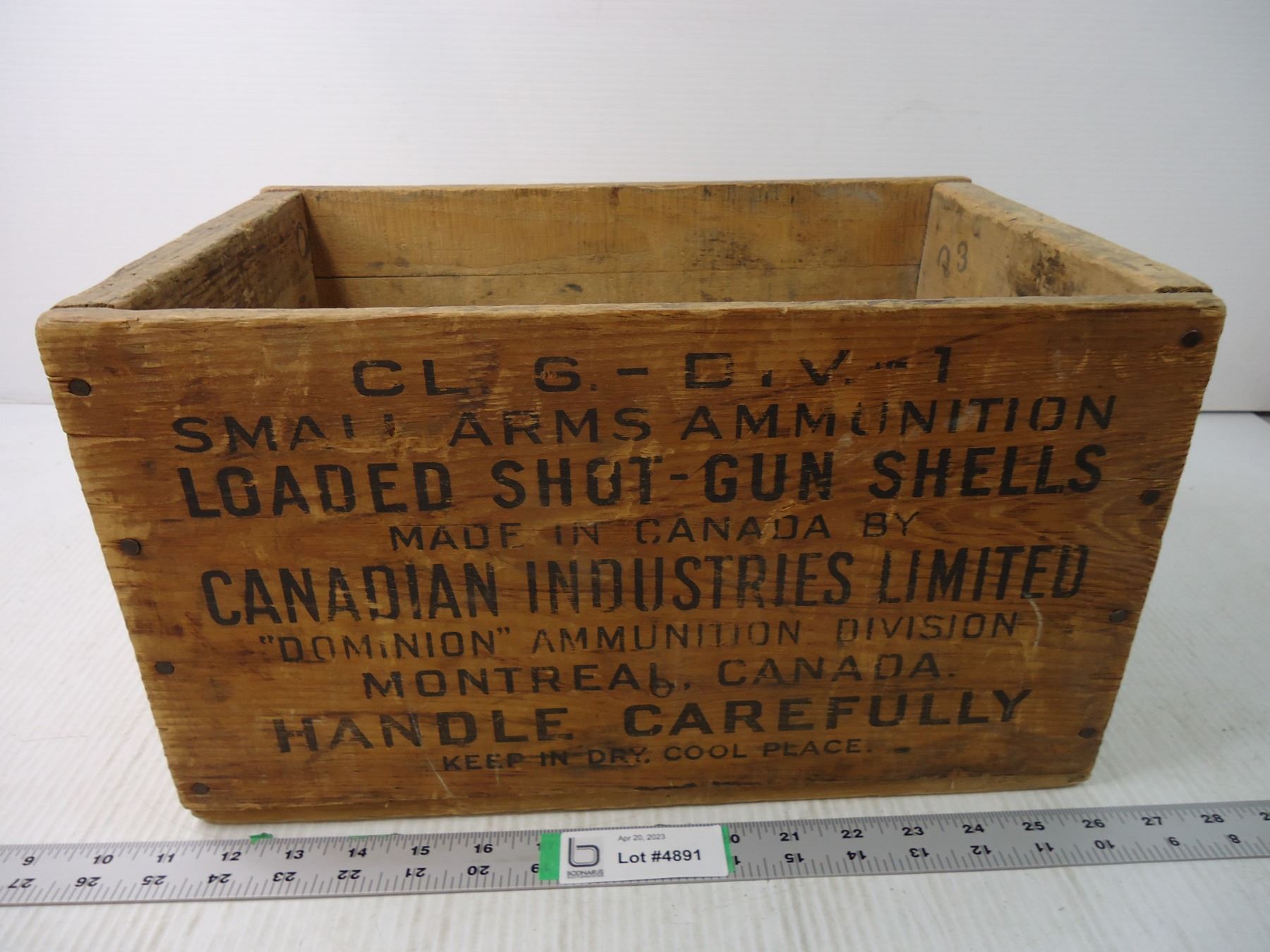 Candian Rifle Bullets Box Canadian Industries Ltd.