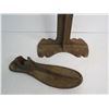 Image 2 : Cast Iron Cobblers Foot on Stand