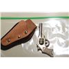 Image 2 : Tiny Pistol and Holster
