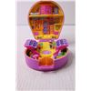 Image 4 : Vintage Polly Pocket with Doll